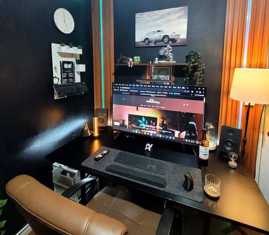 10 Must-Have Accessories for a Stylish & Organized Home Office